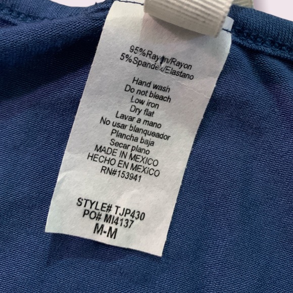 Blue rayon jumpsuit with pockets - Picture 3 of 4